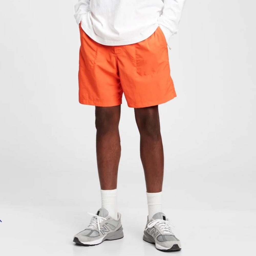 GAP 6" Recycled Volume Easy Shorts